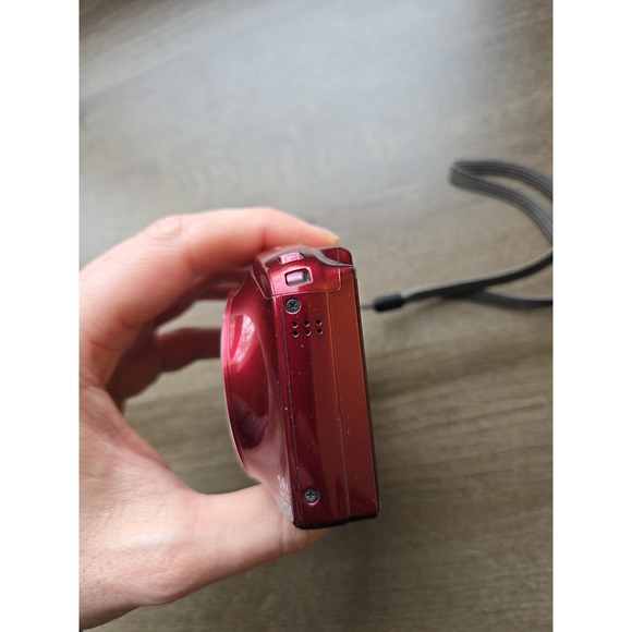 Nikon Coolpix L620 Red Digital Camera with SD Card READ - Picture 8 of 16
